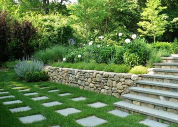 backyard retaining wall ideas