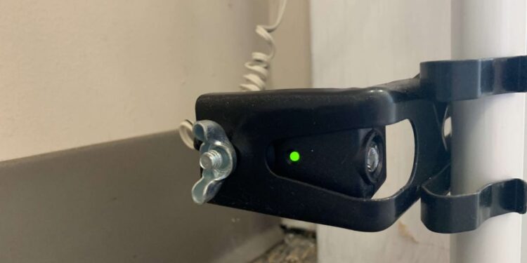 how to align garage door sensors