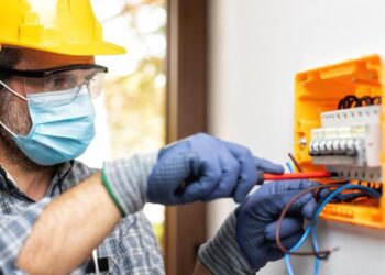 House Electricians