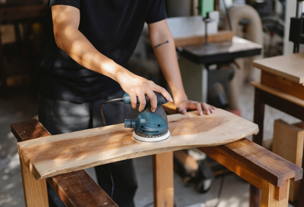 How to Use an Orbital Sander?