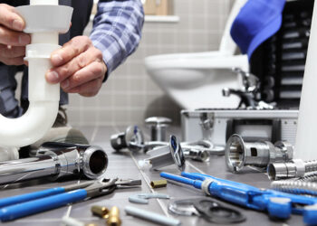 Signs You Need to Call a Professional Plumber Immediately